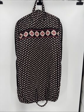 Vera Bradley Classic quilted Black/Red/White Paisley Hanging/Travel Garment Bag